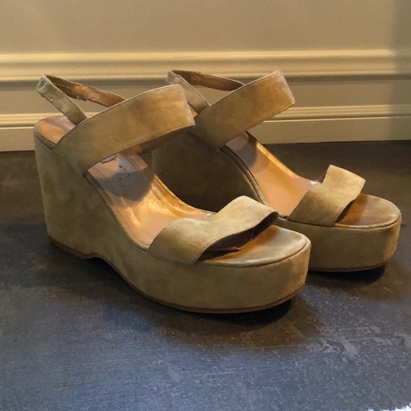 BCBG 90s Wedge SUPER CUTE - Picture 1 of 5